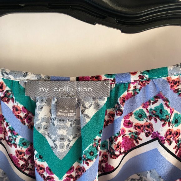 NY Collection - Size Large - Picture 2 of 3